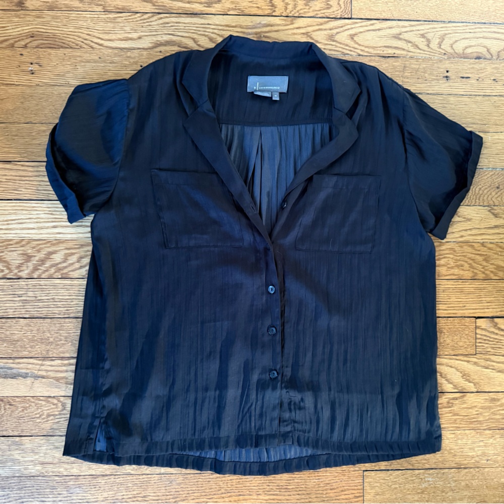 Anthropologie The Brenna Short Sleeve Button Down - Size XS